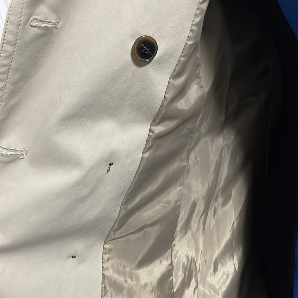Jacob Beige Trench Coat with Belt - Picture 7 of 9